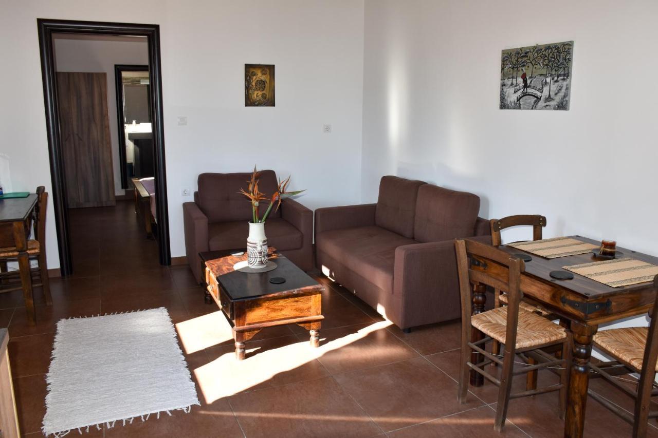 Madares Apartments Anopolis Sinoikismos Kambos Exterior photo